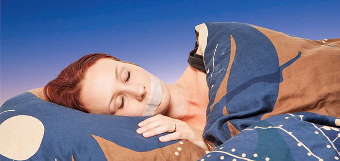 Sleep Tape er eneste metode til at lukke munden om natten - Åndedrættet.nu